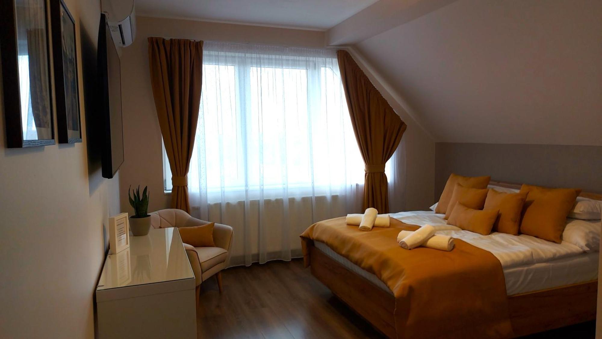Happy Home Apartman Miskolc Buitenkant foto